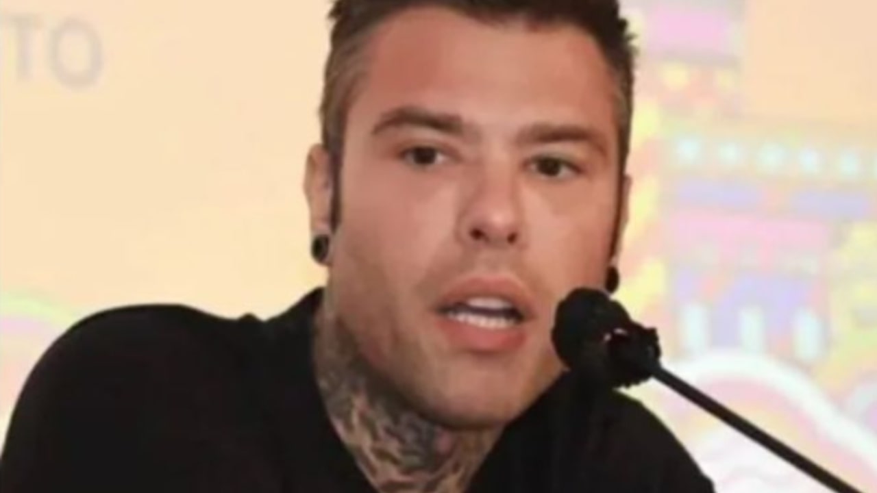 Fedez si arrabbia con il giornalista