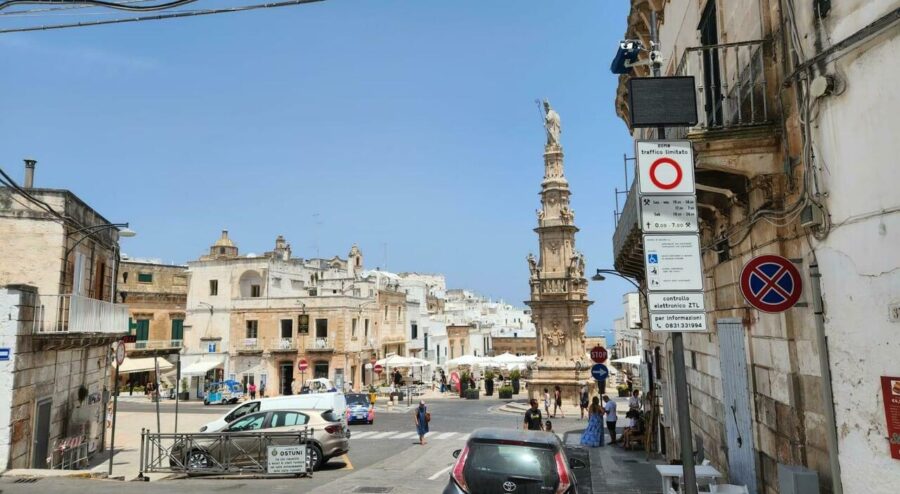 Nonno e nipote muoiono in poche ore, a Ostuni