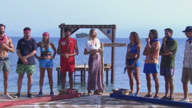 “È stato male nella notte” Isola, il naufrago abbandona per un malore: poco fa l’annuncio