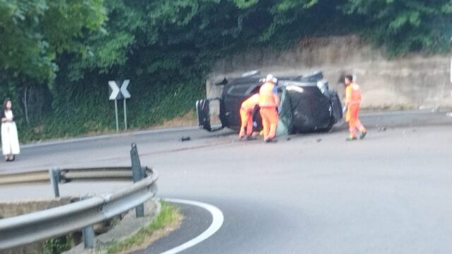 Nicola Soccio, giovane papà di 25 anni, muore in un grave incidente stradale: ferito il suo amico