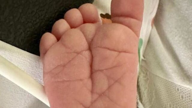 “È arrivato Gianmaria” La Vip mamma per la prima volta lo annuncia così: dopo giorni difficili può tirare un sospiro di sollievo