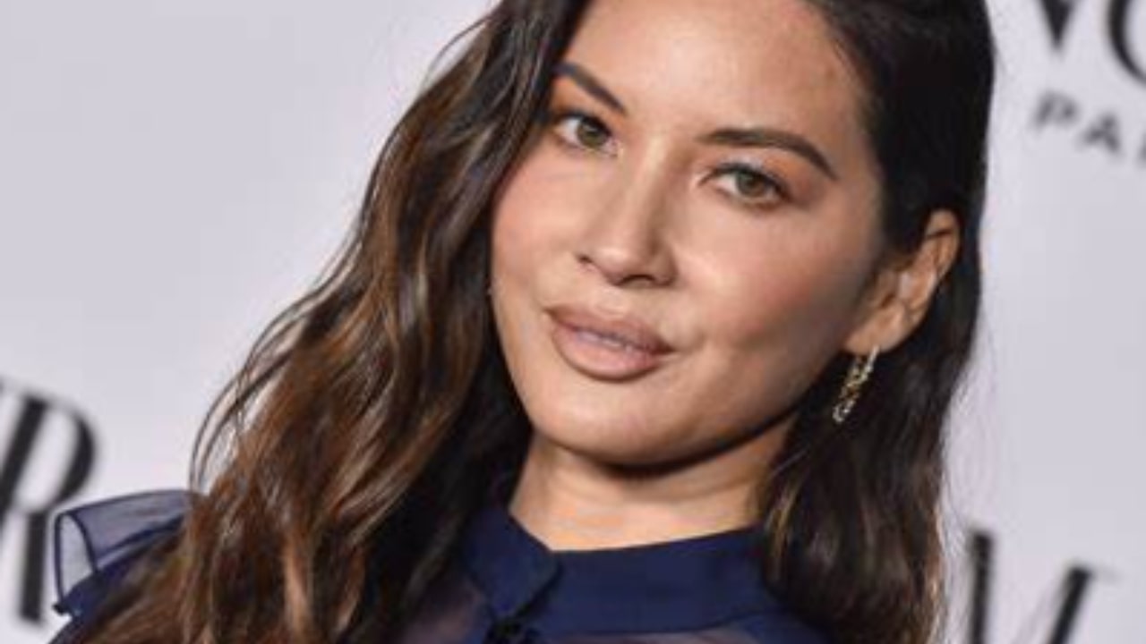 Olivia Munn e la reazione dopo l'intervento al seno
