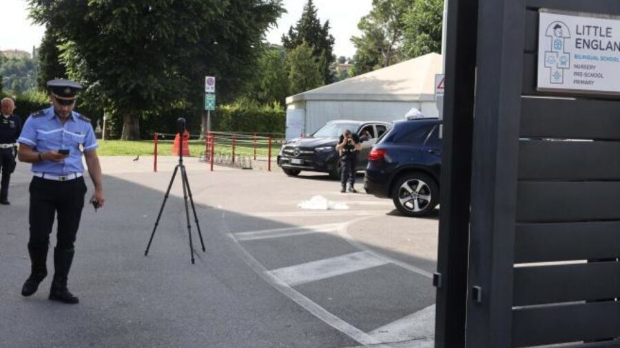 il SUV non ha visto la bambina di 18 mesi