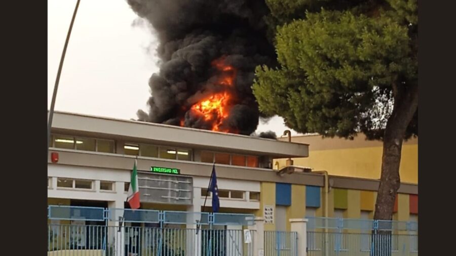 incendio Taranto