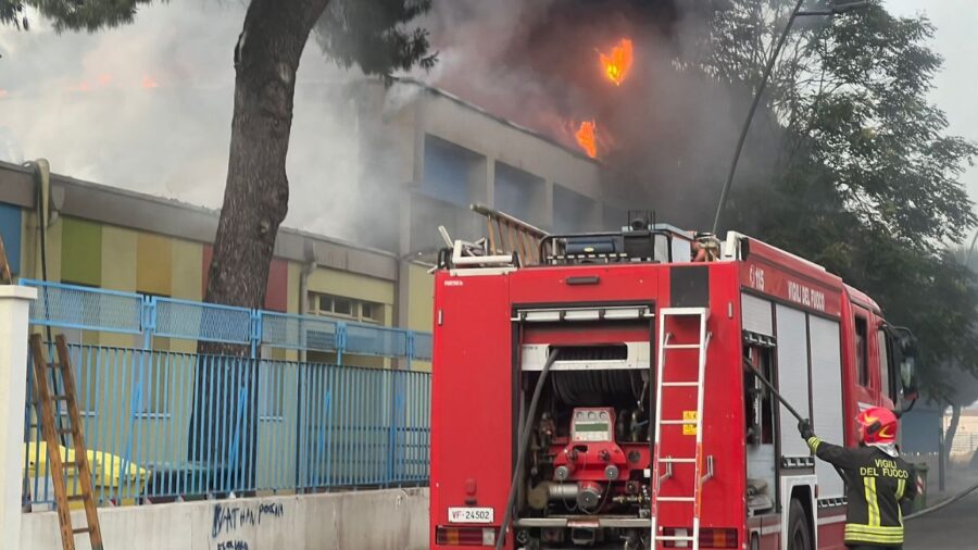 incendio Taranto