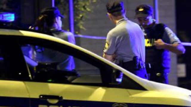 Entra in una casa di riposo armato, poi la strage: dove e cosa è successo