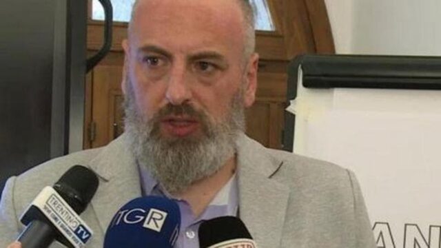 “Quello che è capitato a mio figlio non deve succedere a nessun altro bimbo”: le parole strazianti del papà del piccolo Mattia