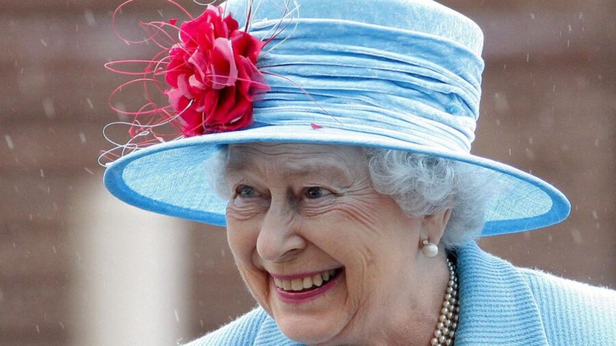 come è morta davvero la regina Elisabetta II
