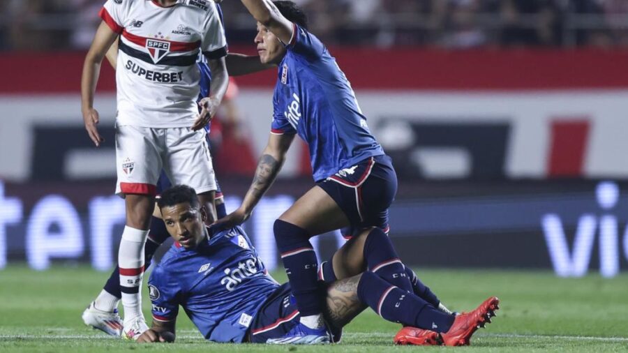 calcio a lutto per il giocatore uruguaiano Juan Izquierdo