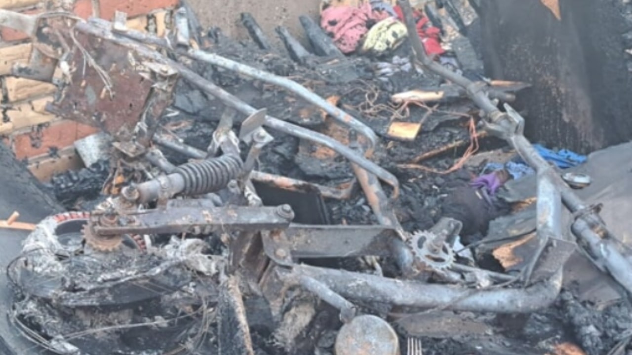 Incendio uccide una famiglia