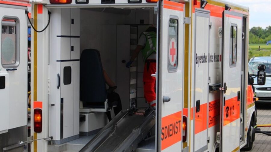 ambulanza; foto dall'archivio