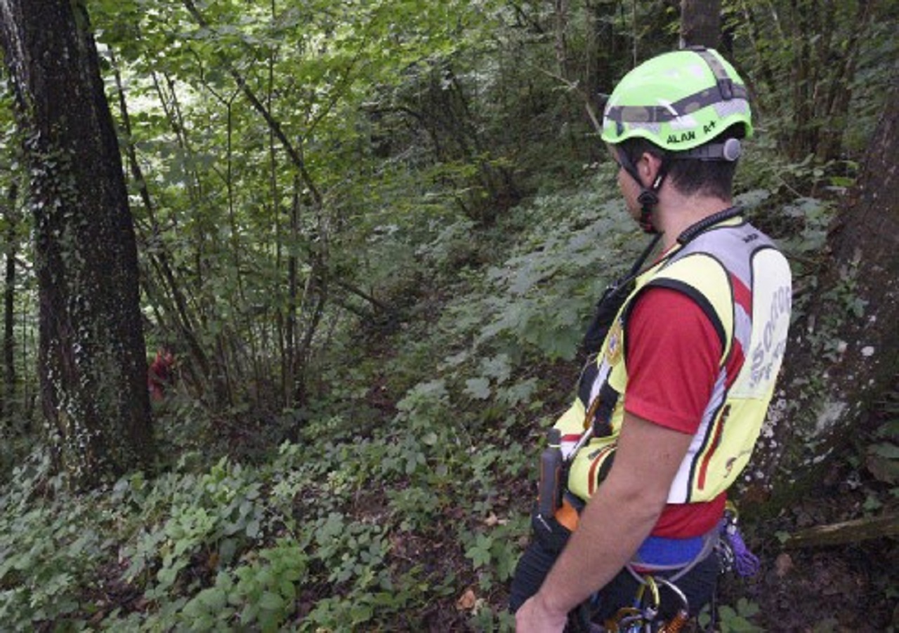 soccorritori ritrovano donna dispersa
