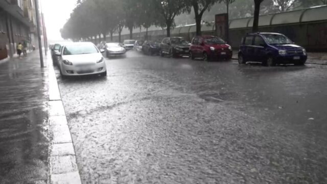 Maltempo in Italia, scatta l’allerta meteo per la giornata di lunedì 9 settembre: le Regioni interessate