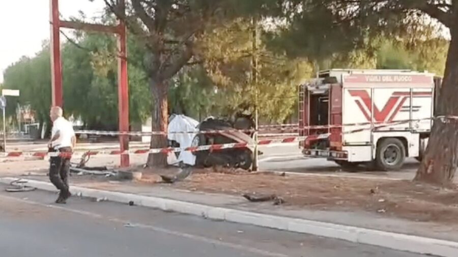 Incidente stradale, muore sul colpo un ragazzo di 17 anni