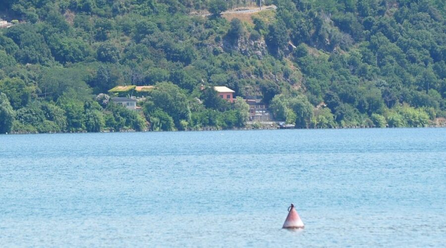 Due ragazzi annegati nel lago di Castel Gandolfo