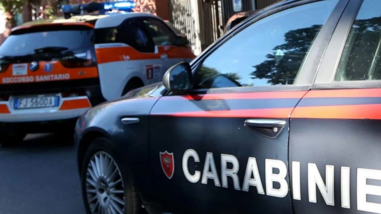 Prima la lite e poi la tragedia: una 35enne è grave