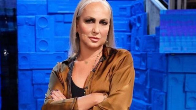 “Si conoscevano già” La scoperta su Alessandra Celentano e un’allieva di Amici, lo scatto non lascia alcun dubbio 