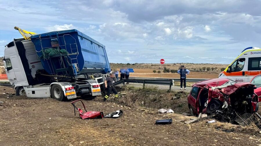 Laterza incidente scontro frontale