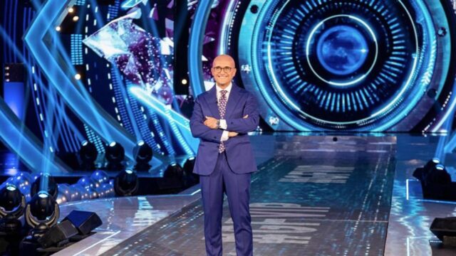 “È in dolce attesa” Clamoroso gossip al GF, è giallo su una concorrente: cosa sta succedendo 