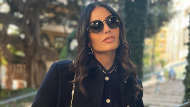 “Costo da capogiro” per lo spot di Natale Elisabetta Gregoraci sfoggia un look preppy invernale dal valore stratosferico