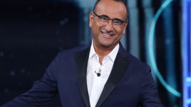 “Vuole lui a tutti i costi” Festival di Sanremo, Carlo Conti punta al famosissimo cantante come co-conduttore: il nome bomba