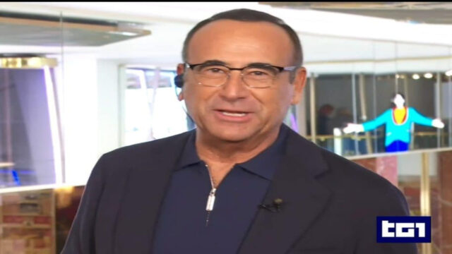 “Ora è ufficiale” Carlo Conti svela i duetti della serata cover di Sanremo 2025 e tutti i premi da assegnare