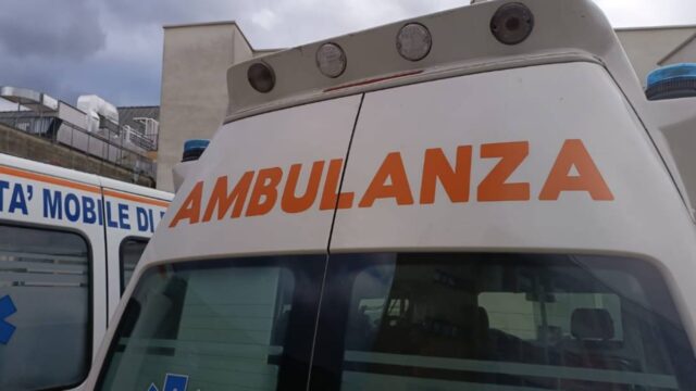 “La mamma aveva chiamato l’ambulanza, ma poi ci ha ripensato” Bimbo di 6 anni trovato senza vita in casa. Dove e cos’è successo