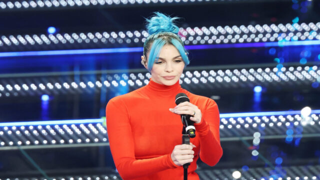 “Si ‘na prètra”: cosa significa la frase in napoletano urlata a Rose Villain durante Sanremo 2025