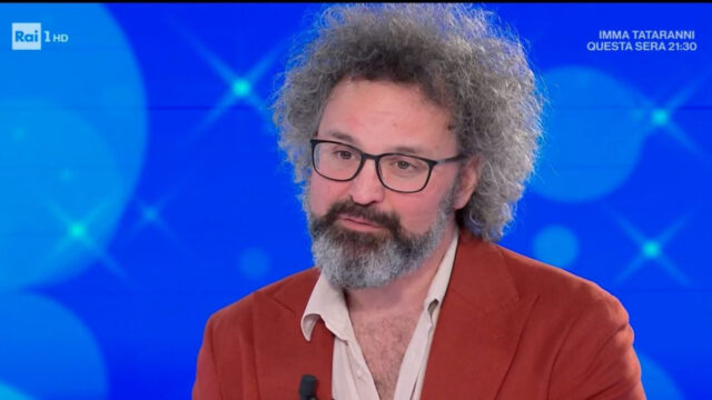 “Non ha l’Alzheimer” Simone Cristicchi svela che malattia ha la mamma