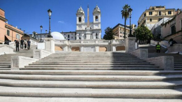 Tragedia in vacanza, per una turista non c’è stato nulla da fare: dove e cosa è successo