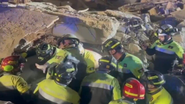 Crollo palazzina a Bari, così è stata salvata Rosalia De Giosa dopo 24 ore dalla tragedia