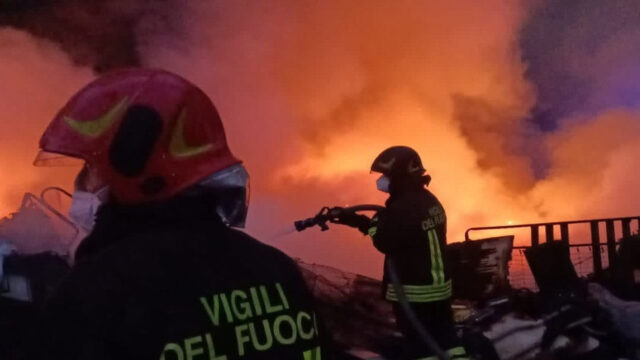 Drammatico incendio in un appartamento, il bilancio è serio: dove e cosa è successo 