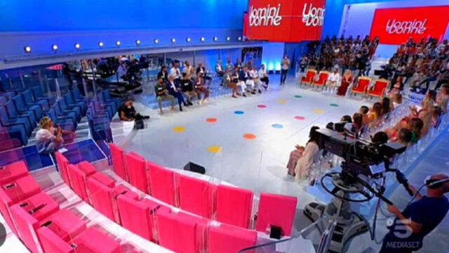 “Sul set di un film con Rocco Siffredi” Clamorosa svolta per l’ex dama di Uomini e Donne: l’annuncio  