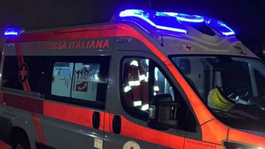 Gravissimo incidente nella notte, 23enne muore sul colpo: dove e cosa è successo 