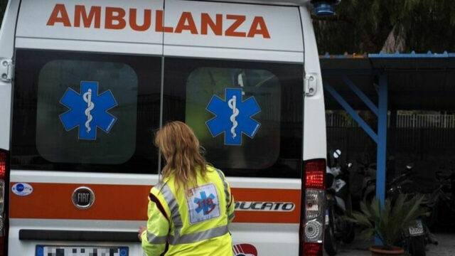Ragazzo di 13 anni cade dal secondo piano di un palazzo, la situazione è seria: dove e cosa è successo 