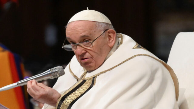 Papa Francesco, fedeli in lacrime: è successo tutto nel giorno di Pasqua