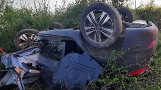 “La scoperta sul padre fa infuriare” bambina di 12 anni muore in incidente stradale, cosa è emerso sull’uomo alla guida