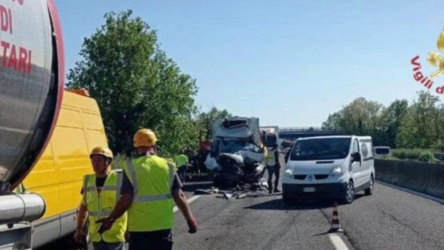Tragico incidente in autostrada, un uomo perde la vita: dove e cosa è successo