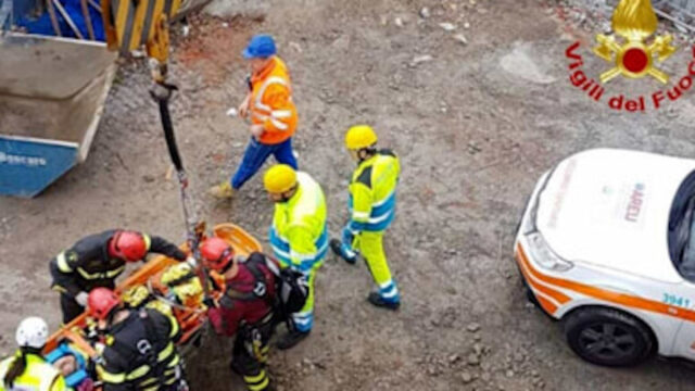 Terribile incidente in autostrada durante i lavori, morto un uomo, la dinamica è tragica: dove e cosa è successo 