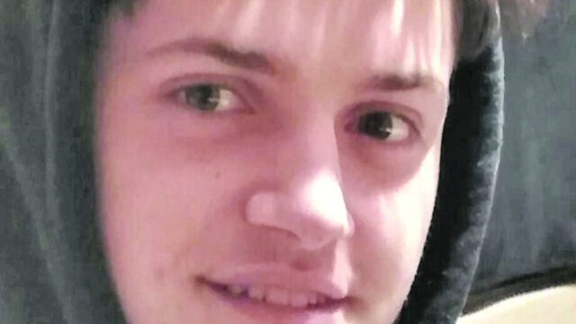 “Era solare e pieno di vita” dramma mentre va a alla festa con gli amici, Davide Corazzin muore a 22 anni
