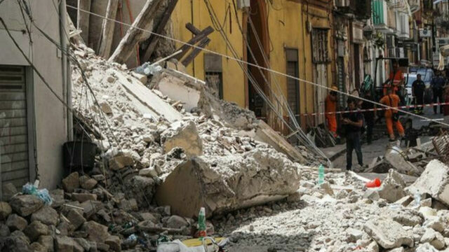 Crolla una palazzina durante i lavori, coinvolti alcuni operai: dove e cosa è successo 