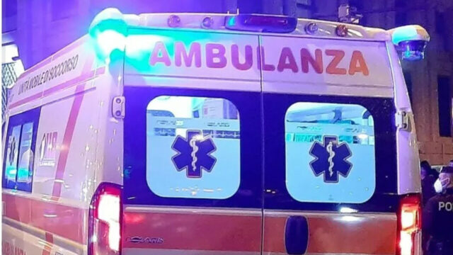 Straziante incidente in minicar, a bordo due giovanissime: i genitori scoprono tutto in modo tragico