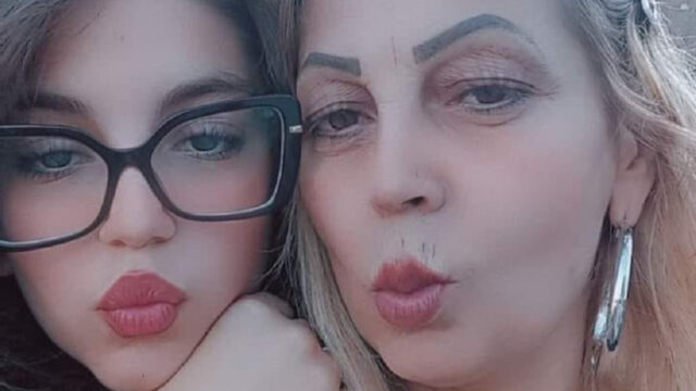 Martina Carbonaro, uccisa dall’ex fidanzato 19 enne: rompe il silenzio la mamma della vittima, lo strazio nelle sue parole