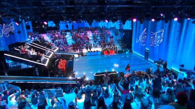 “Si ferma, cambio di programma” Amici 24, Mediaset sorprende il pubblico con una decisione