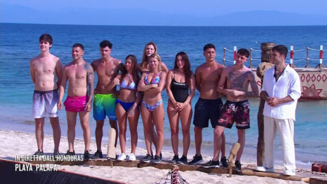 “Ho deciso, me ne vado” Isola dei Famosi, il naufrago abbandona dopo soli 3 giorni: svelato il motivo 