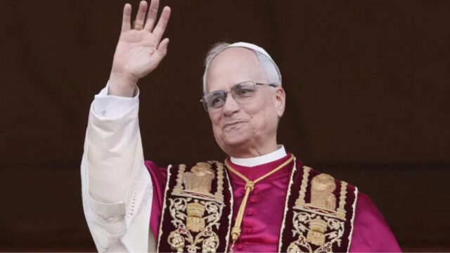 “È proprio lui” Papa Leone XIV lo ha fatto dopo la proclamazione: incredulità tra i fedeli