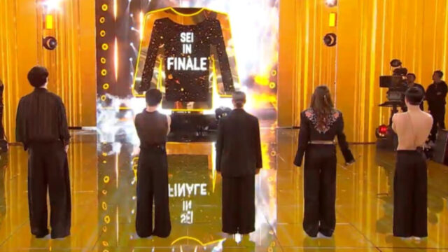 “Chi deve vincere non c’è dubbio” il nome trionfa. tra i prof di Amici 24: chi deve alzare la coppa secondo loro