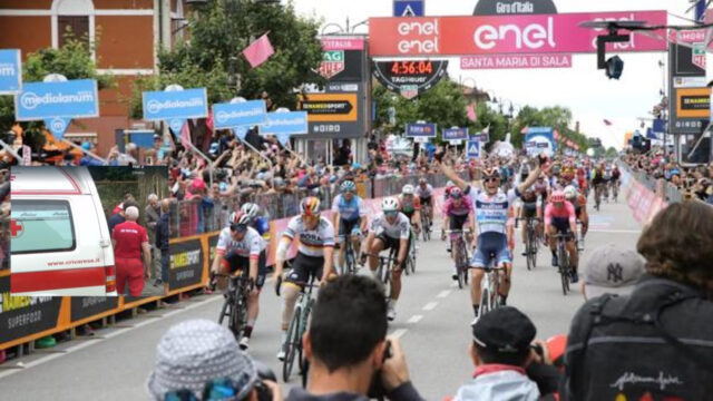 Tragedia nello sport, muore durante una delle tappe del giro d’Italia