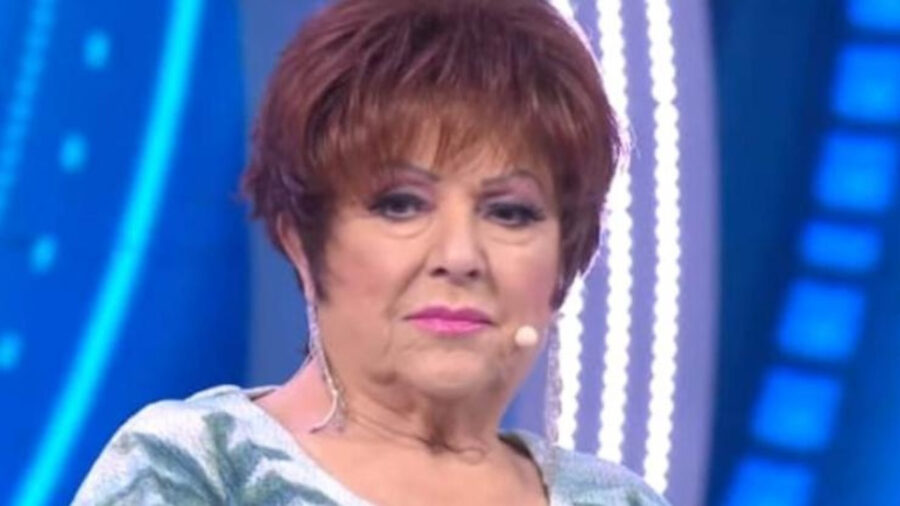 “Anche lei ci ha lasciato” Lutto per Orietta Berti: il doloroso addio 