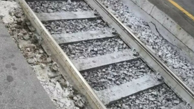 Tragedia sui binari, si indaga per capire cos’è successo, la giovane vittima non ha avuto scampo